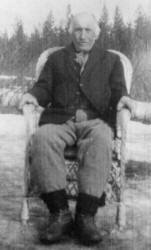 Jonas August